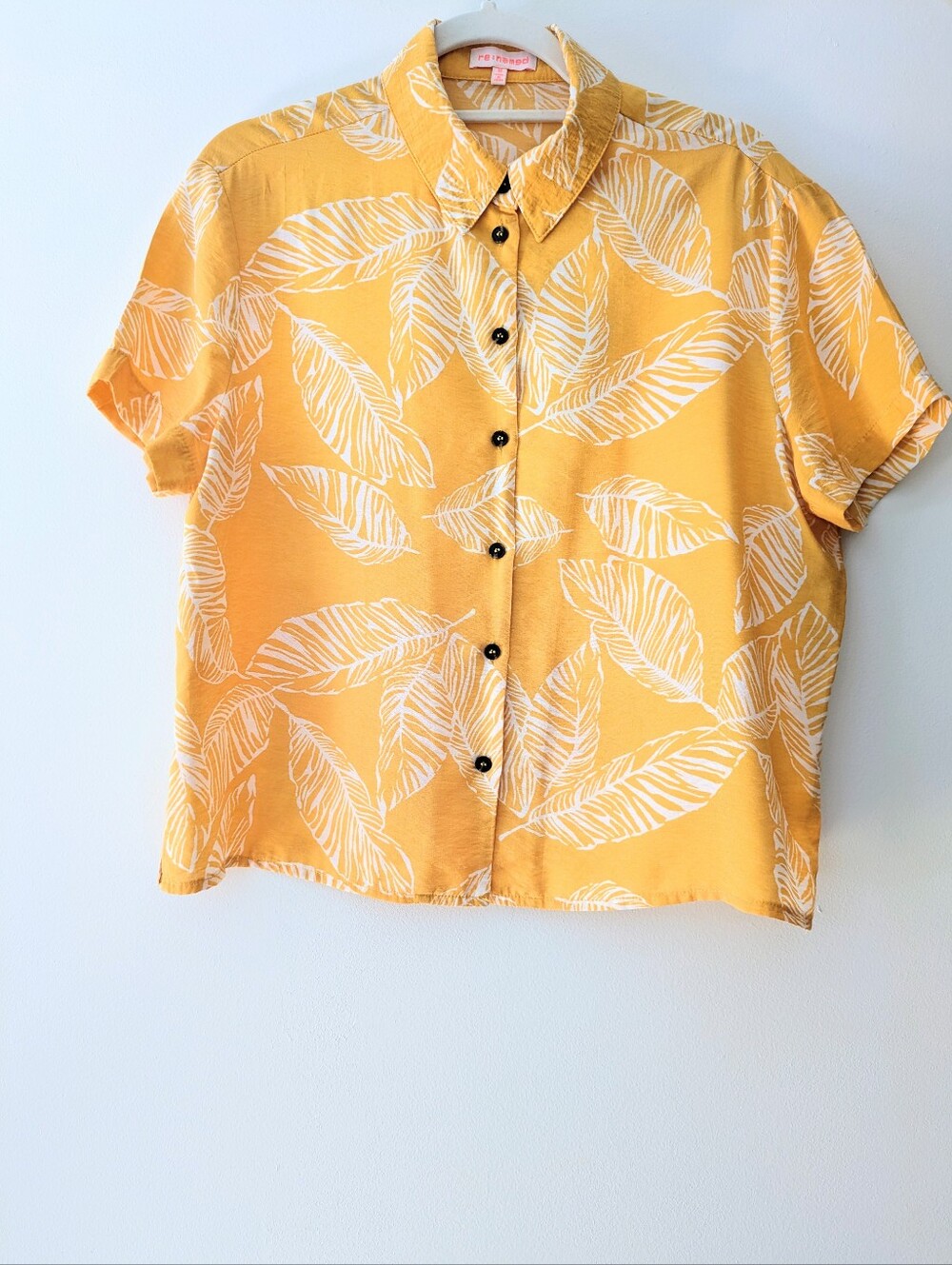 3/$20 Bundle Deal, re:named Yellow Leaf-Print Short Sleeve Button-Down Shirt, M